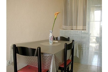 Croatia Privát Okrug Donji, Exterior